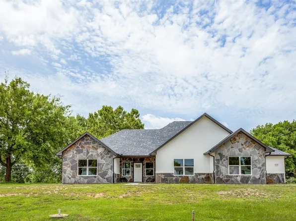 100 State Highway Community Dr, Mount Pleasant, TX 75455