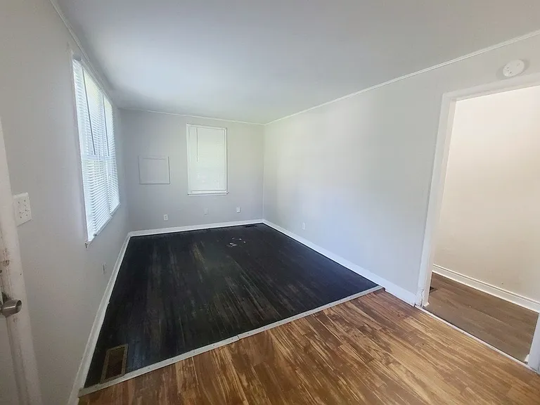 2620 Celia Ave — Photo 10
