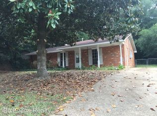 248 Clubview Dr, Prattville, AL 36067