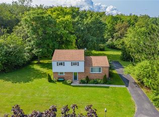 121 Heather Dr, Monroeville, PA 15146