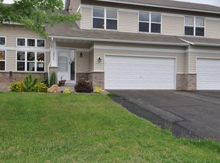 6830 99th St S, Cottage Grove, MN 55016