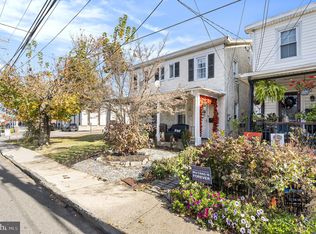 422 Leedom St, Jenkintown, PA 19046