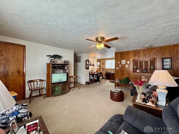 5th image of 3312 Hazelpark Pl