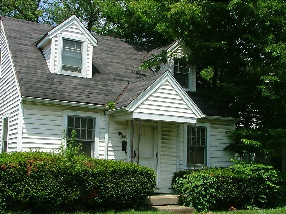 1st image of 21 Gramont Ave