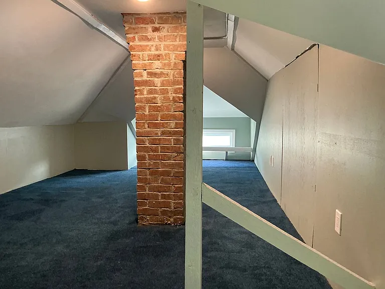 35 West St — Photo 17