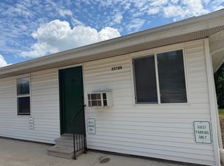 25709 W Bridge St APT 13, Channahon, IL 60410