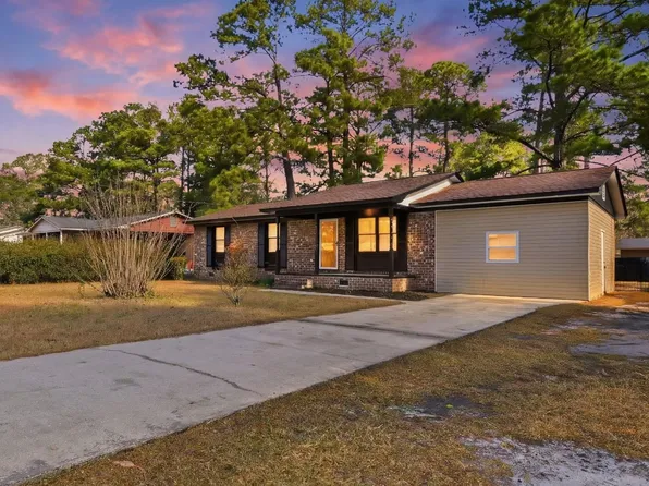 902 Forest Loop Rd., Conway, SC 29527