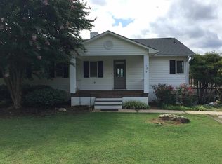 175 Lecroy Park Rd, West Union, SC 29696