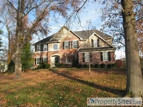 1320 Fawnvalley Dr photo 1