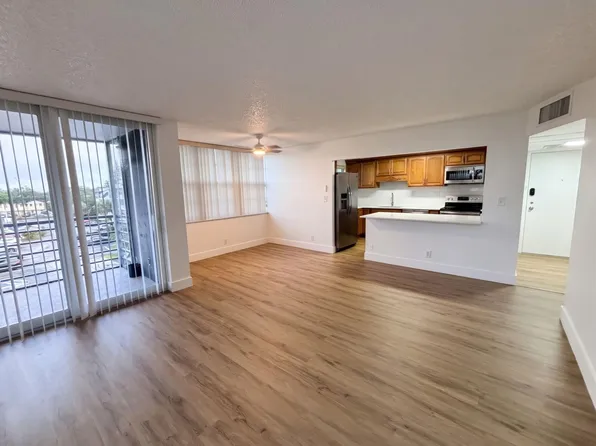 2741 Taft St APT 403, Hollywood, FL 33020