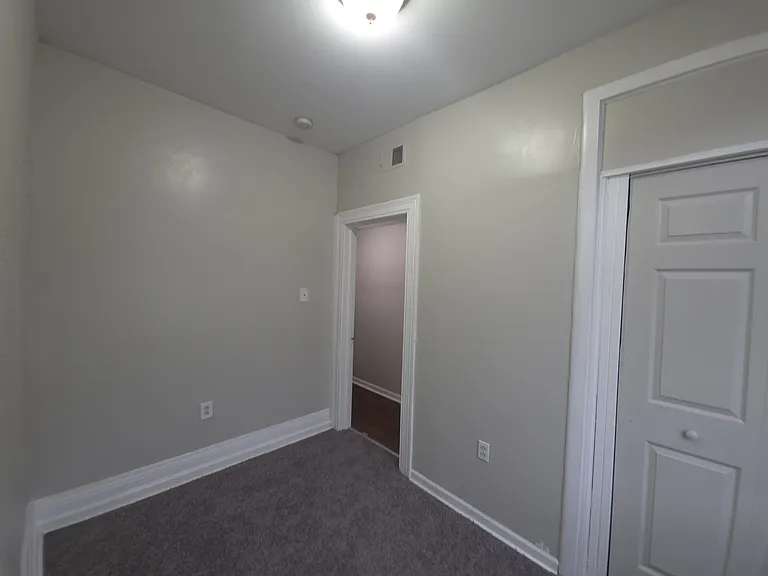 823 Walnut St #2 — Photo 9
