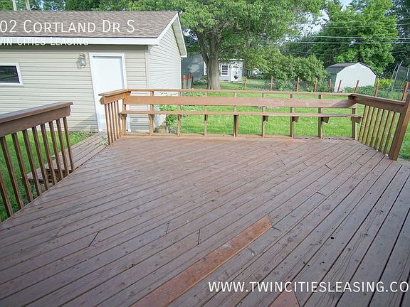 5th image of 902 Cortland Dr S