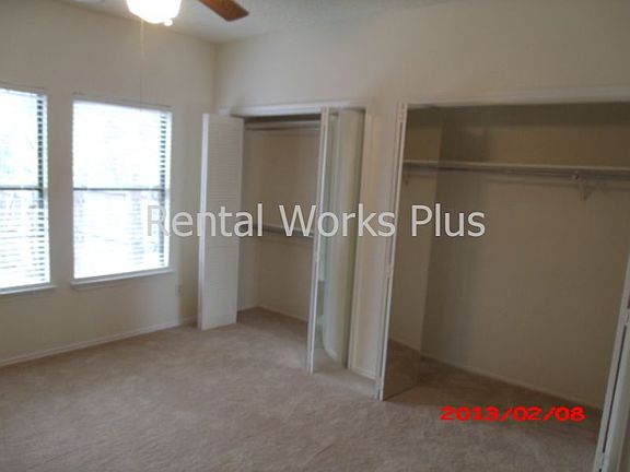 Master Bed Room-Wall of Closet