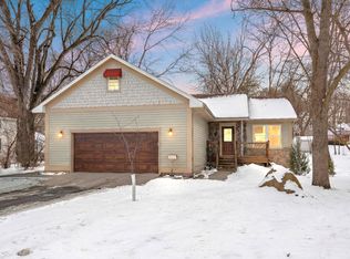 530 E 6th St, New Richmond, WI 54017