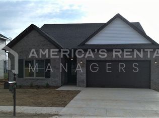 223 Cotton Bayou Dr, Meridianville, AL 35759