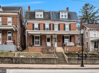 48 S Main St, Red Lion, PA 17356