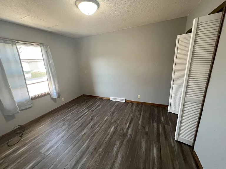 7883 Old Highway Rd #B — Photo 3
