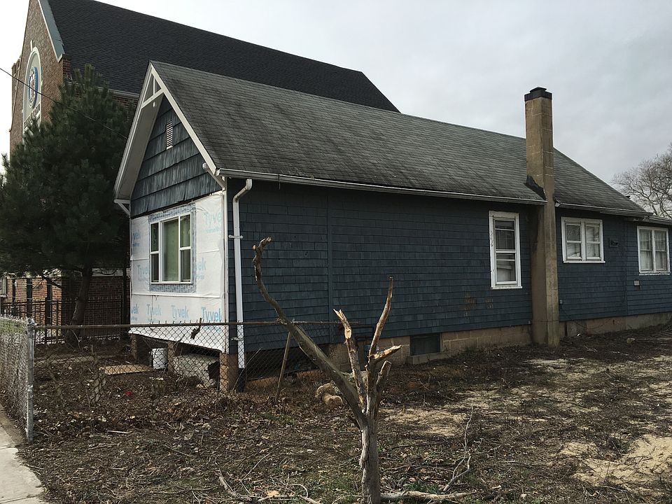2nd image of 73 Cedar Grove Ave