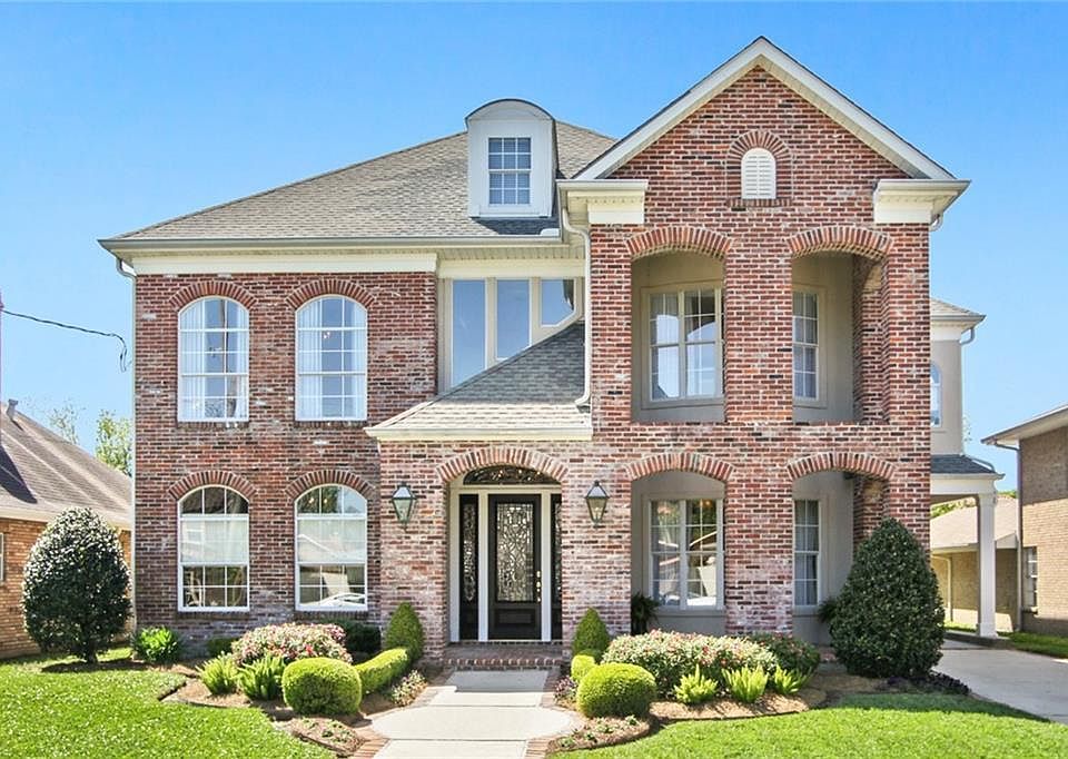 1st image of 3824 Edenborn Ave