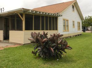 603 W 4th St, Freeport, TX 77541