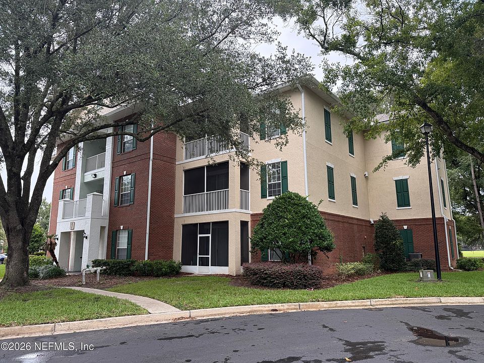 1st image of 785 Oakleaf Plantation Pkwy #123