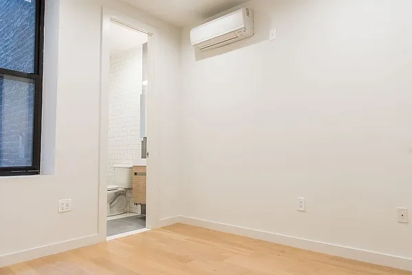 Rented by Abode Residential LLC | media 35