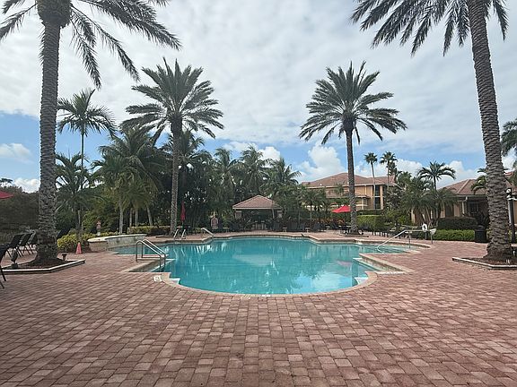 4th image of 3613 NW Mediterranean Ln