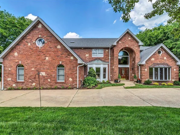 12507 W Watson Rd, Saint Louis, MO 63127