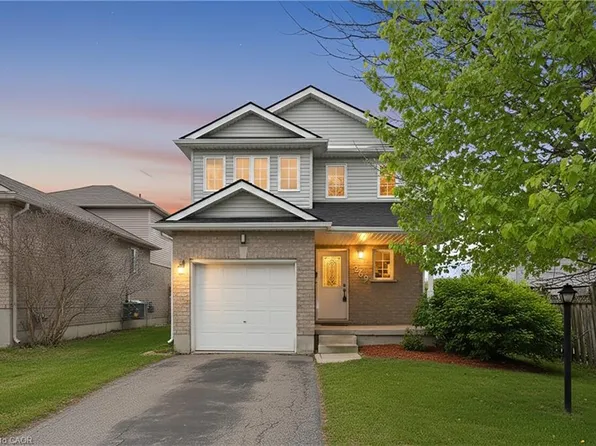 269 Millburn Blvd, Centre Wellington, ON N1M 3S3