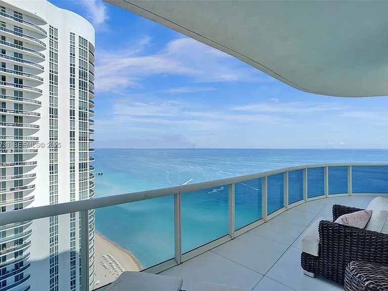15811 Collins Ave #3302 — Photo 48