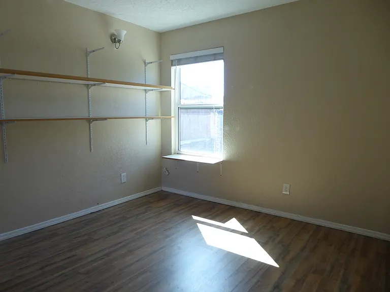 5449 Overlook Dr NE — Photo 9