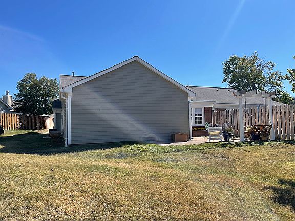 2nd image of 708 Mount Carmel Pl
