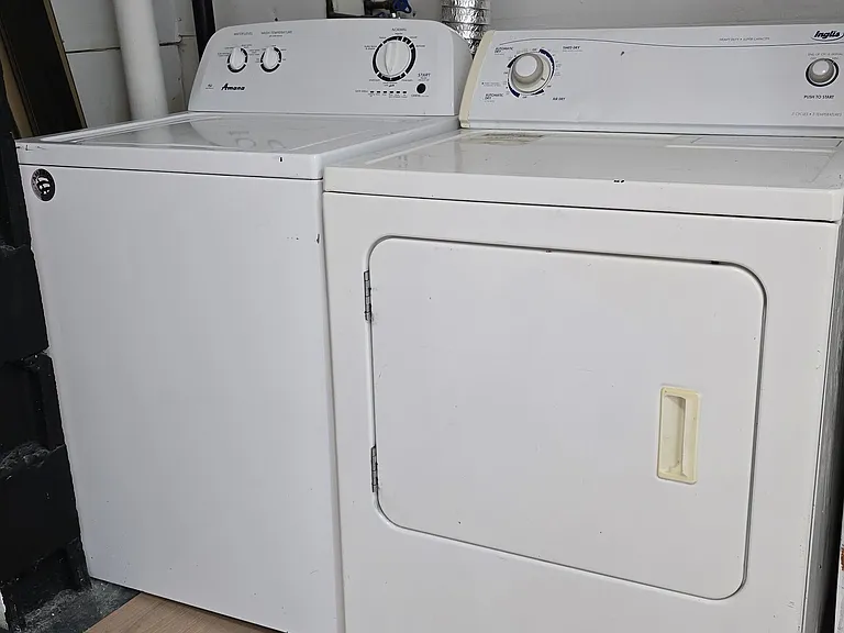 735 Pam Cres #BASEMENT — Photo 11