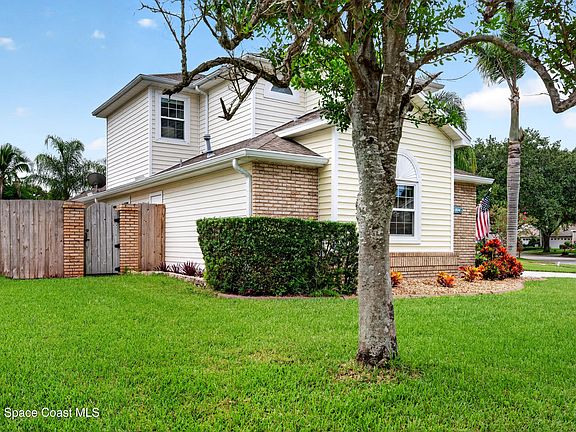 5th image of 1634 Pga Blvd