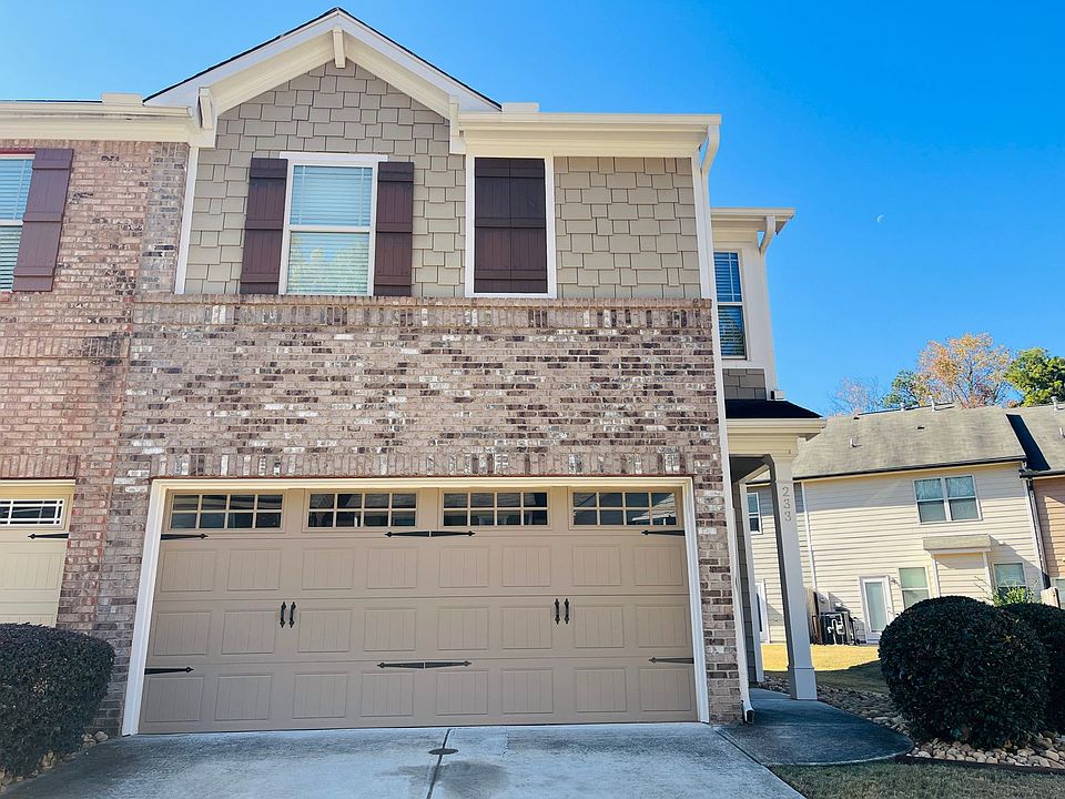 1st image of 233 Bobbie Way