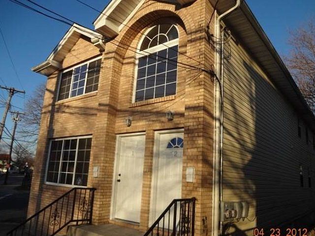 1st image of 11601 Farmers Blvd