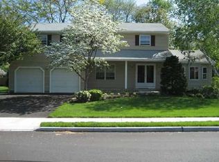 39 Brook Dr, Milltown, NJ