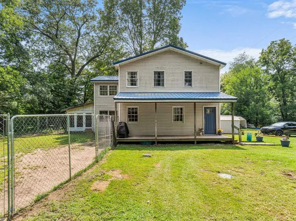 4675 Beach Ln, Rochester, IN 46975