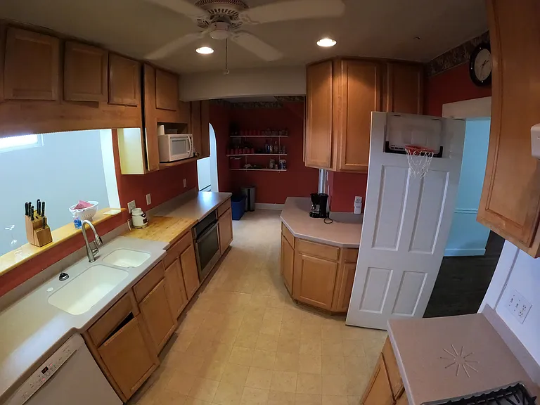 1600 Cedar Ln — Photo 14