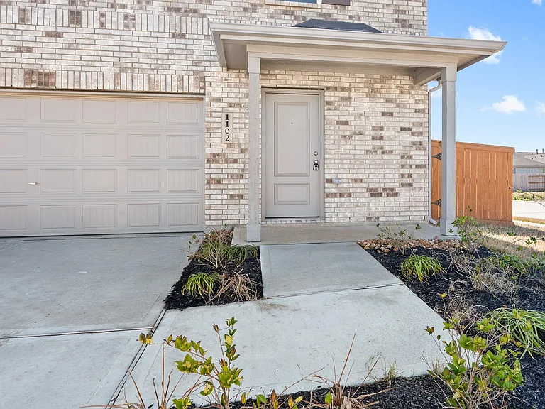 1102 Rustic Willow Dr — Photo 7