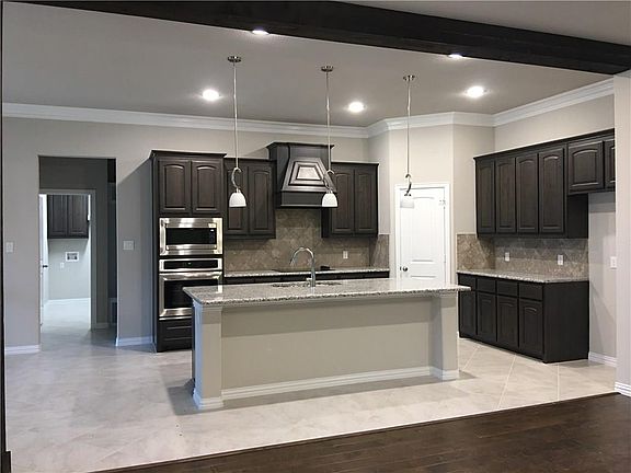 4th image of 2993 Kate Dr