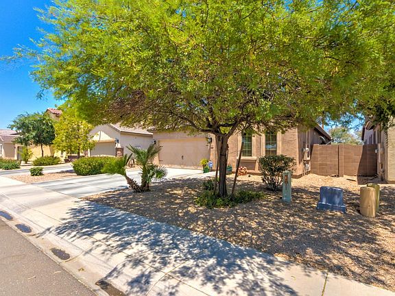 38563 N Reynosa Dr-1
