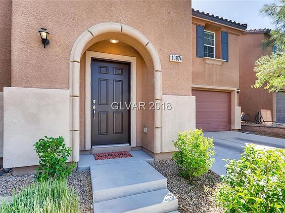 2nd image of 10974 Mountain Willow St