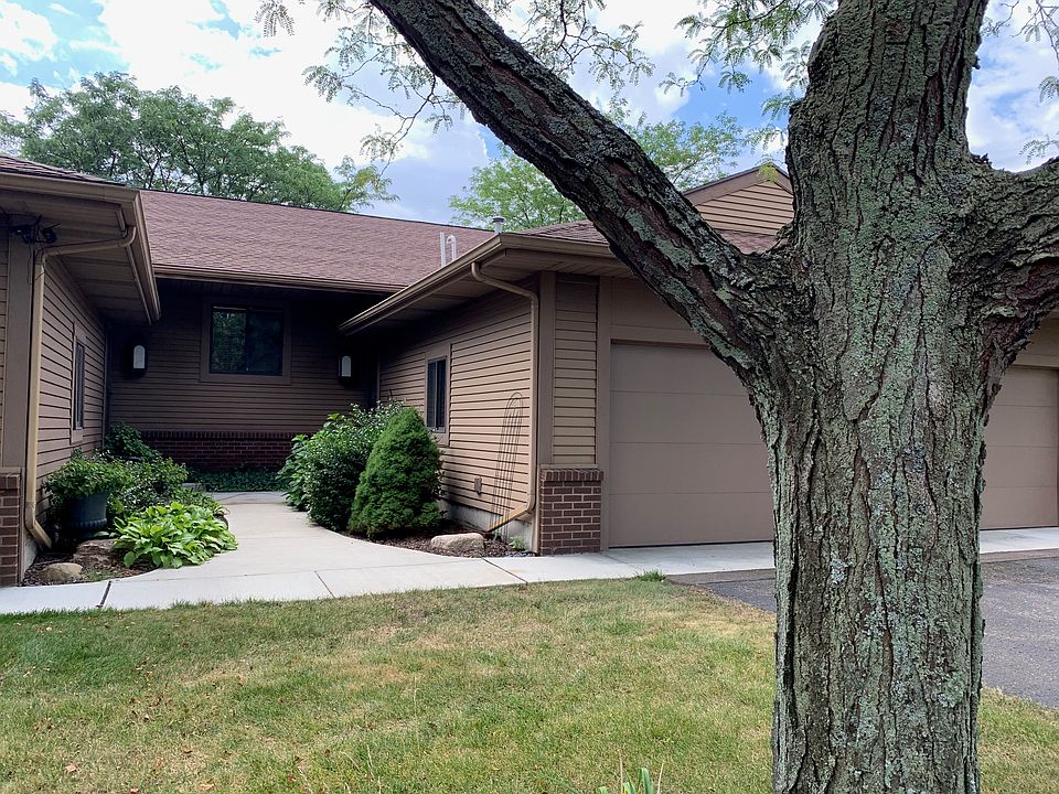 1st image of 654 Bradford Pl NE #48