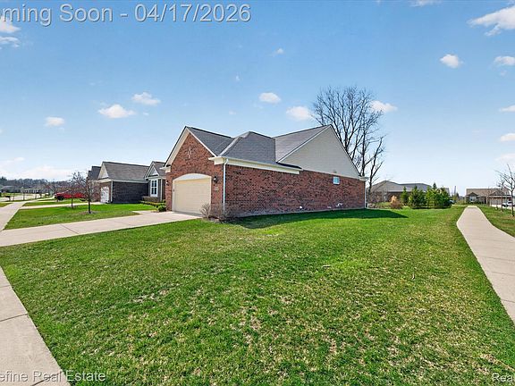 4th image of 4554 Cranston Rd