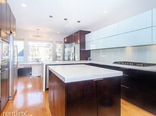 19 Harris St #1B, Brookline, MA 02446