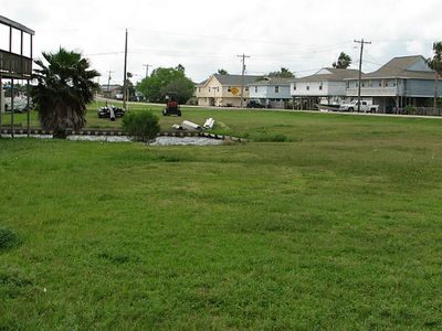 108 Treasure Ln, Freeport, TX, 77541