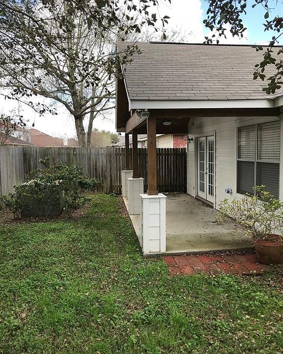 1st image of 18135 Beaverdell Dr