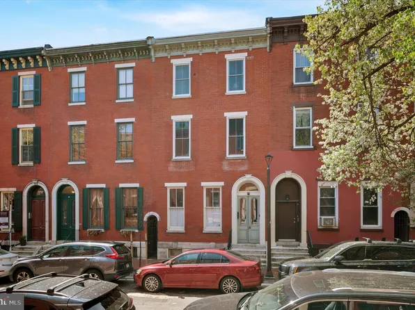 1716 Wallace St APT 201, Philadelphia, PA 19130