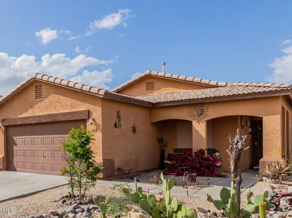 1476 E Avenida Grande